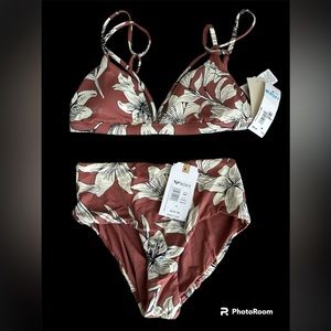 Roxy Swimsuit Bikini NWT